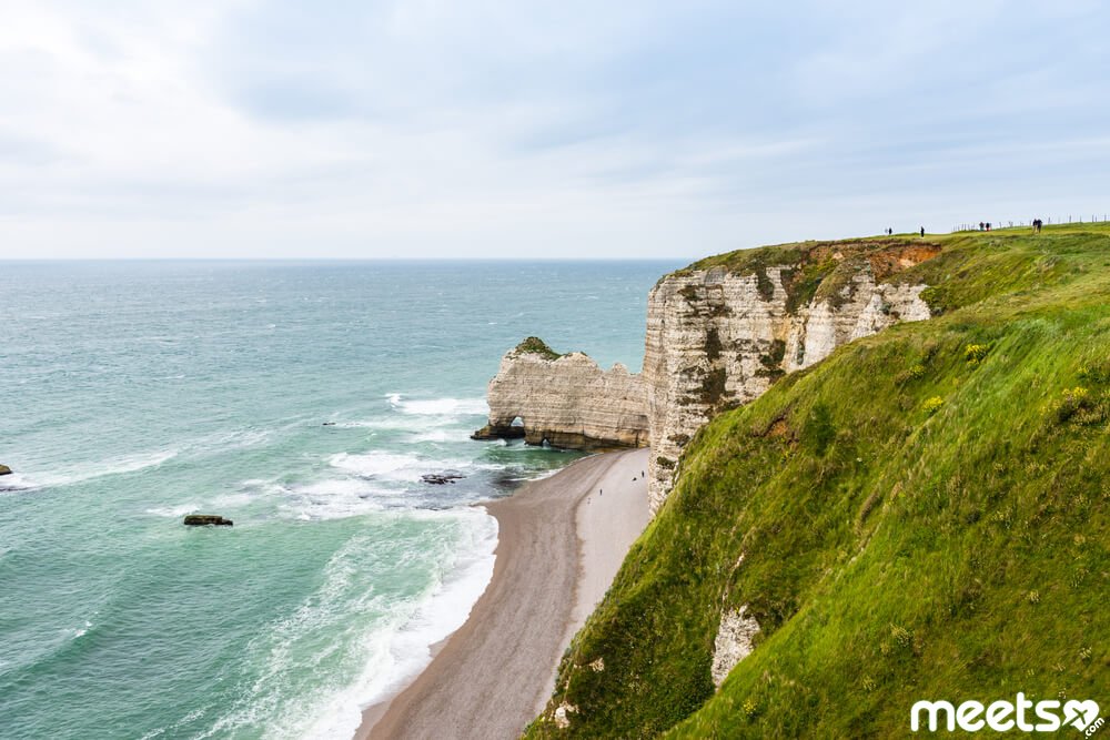 Etretat cliff