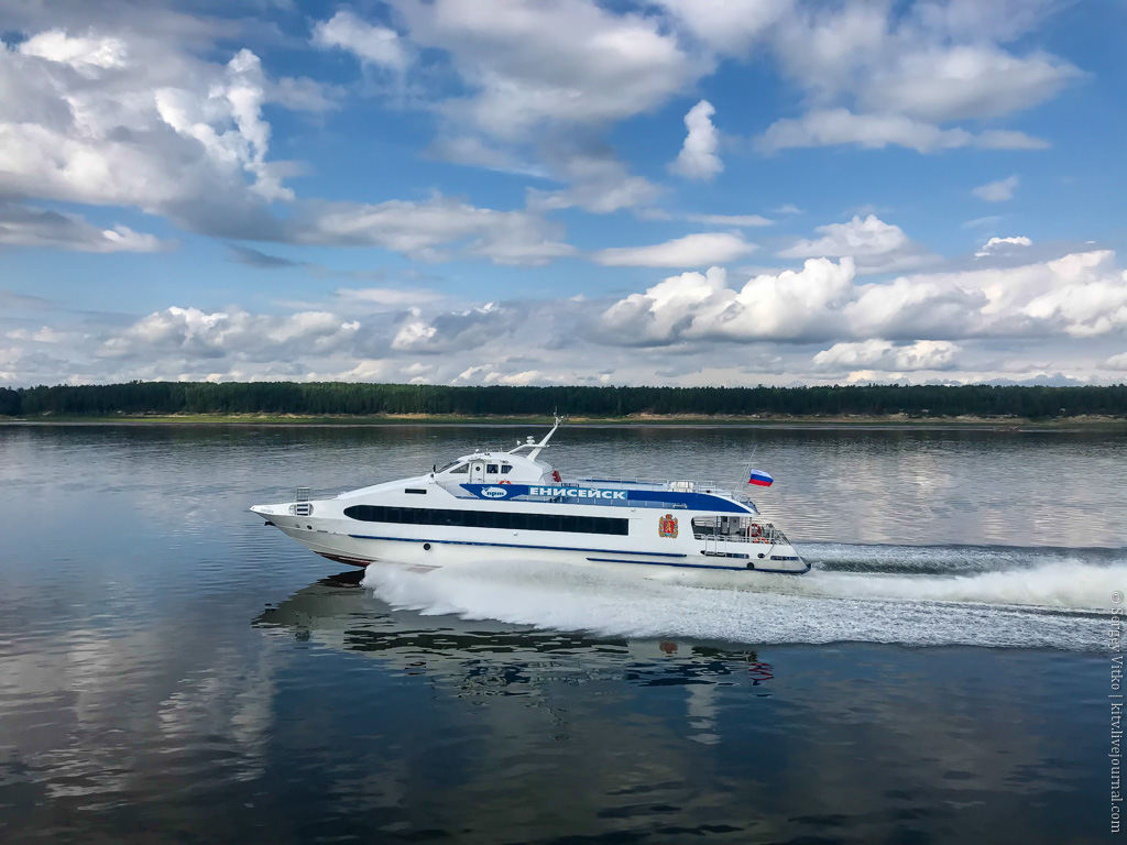 В самой глуши Енисея:  как сегодня живет сибирское село Ярцево, основанное  в 1605 году теплоход, Ярцево, населения, времени, сторону, человек, через, количество, позже, период, дворов, только, постройки, гдето, минут, скоростной, однако, староверов, линии, Кроме