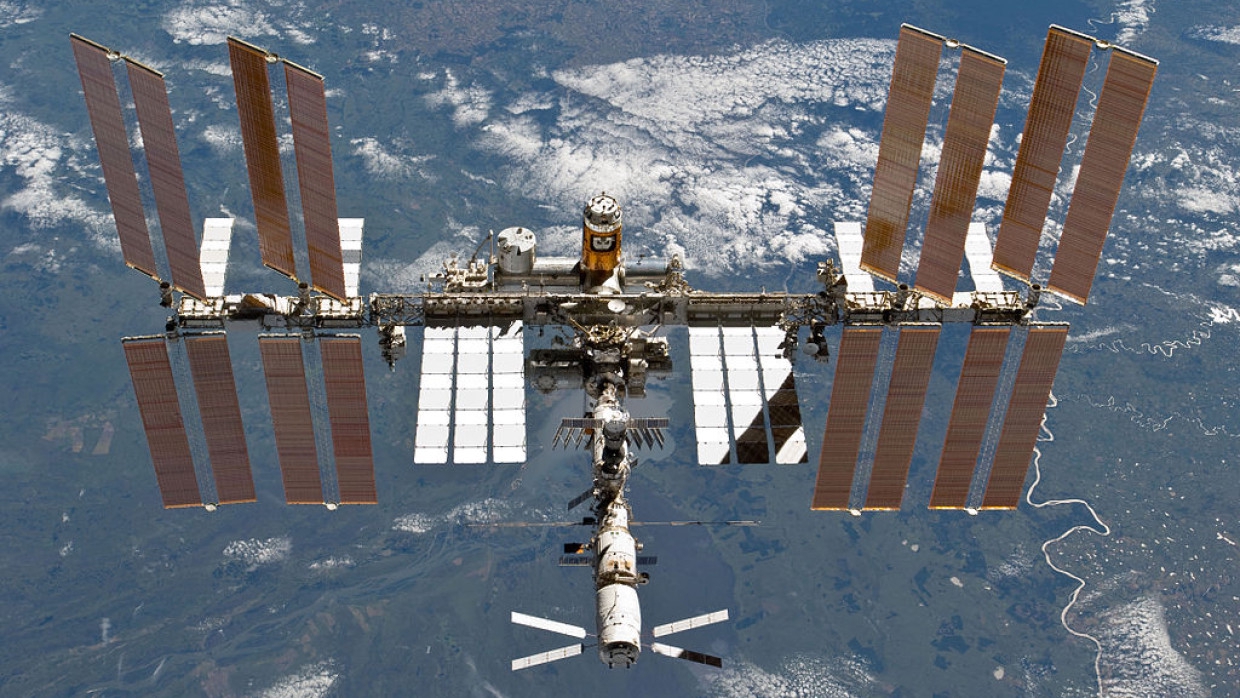 Космонавты провели тренировку по ручной стыковке модуля «Наука» к МКС