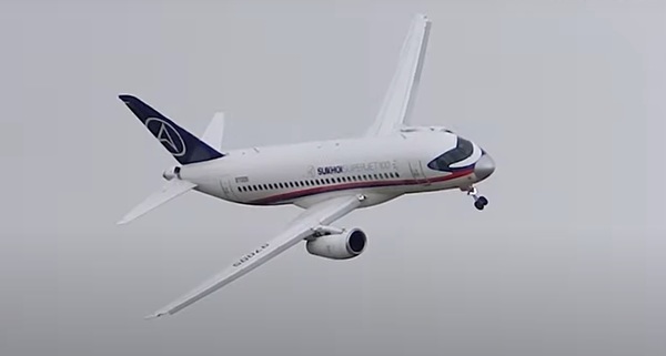 В Подмосковье разбился самолет Sukhoi Superjet 100, погибли трое членов экипажа