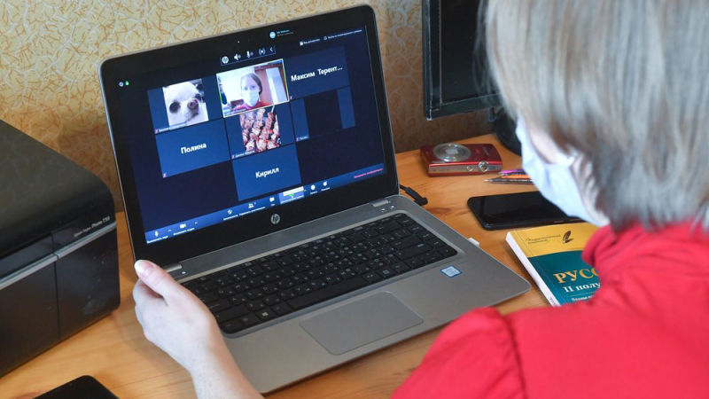 Московские школы уходят в небезопасный Zoom из-за сбоев Microsoft Teams