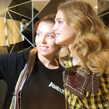 Наталья Водянова повеселилась на вечеринке в Ереване в элегантном платье местного бренда звездный стиль