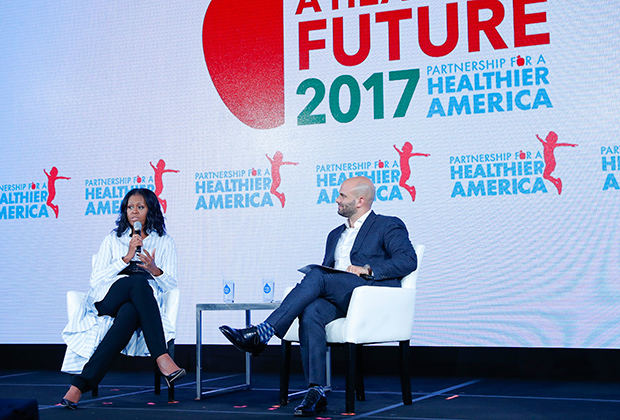 Мишель Обама и Сэм Касс на конференции The Partnership for a Healthier America в Вашингтоне