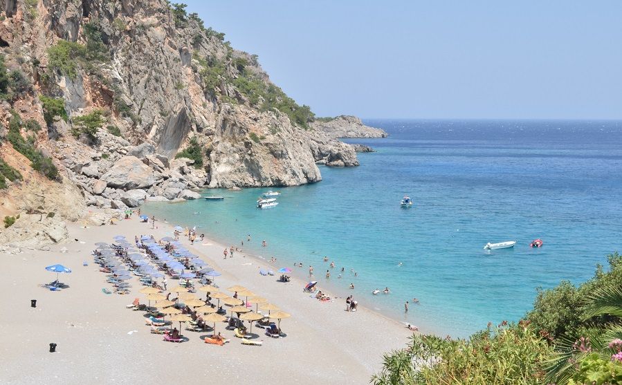 Пляжи Болгарии опустили без российских туристов