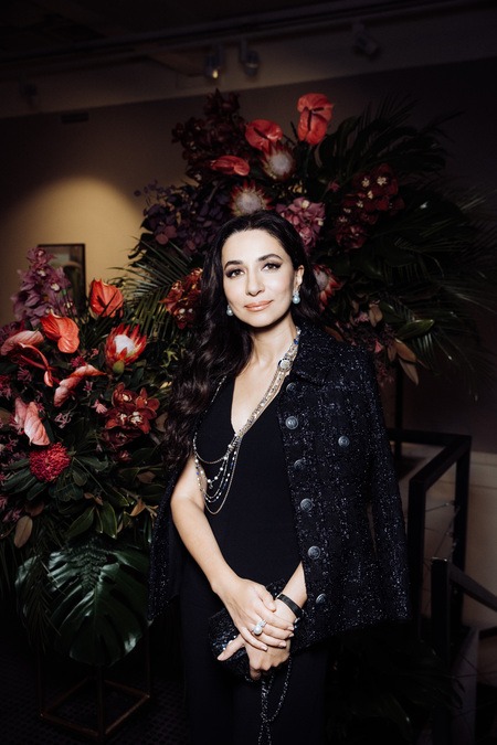 Зара, Алена Долецкая и другие на презентации художественного проекта в Москве Зара, Алена Долецкая и другие на презентации художественного проекта в Москве Звезды,Новости о звездах