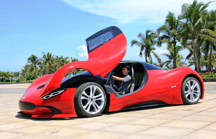 Китаец смог самостоятельно собрать автомобиль мечты