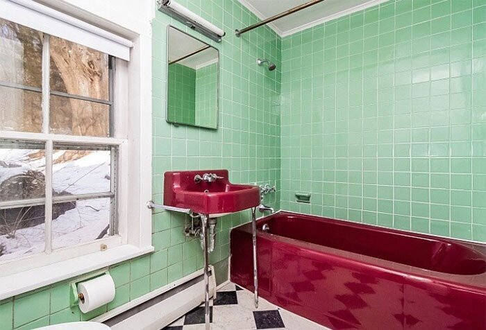 30 ванных комнат со странным и креативным дизайном ванная, комната, ванной, квартире, здесь, ванную, просто, ремонтом, нашем, купили, картина, Ванная, которую, квартиру, купила, бабушки, понравится, ванна, переехали, барахолке