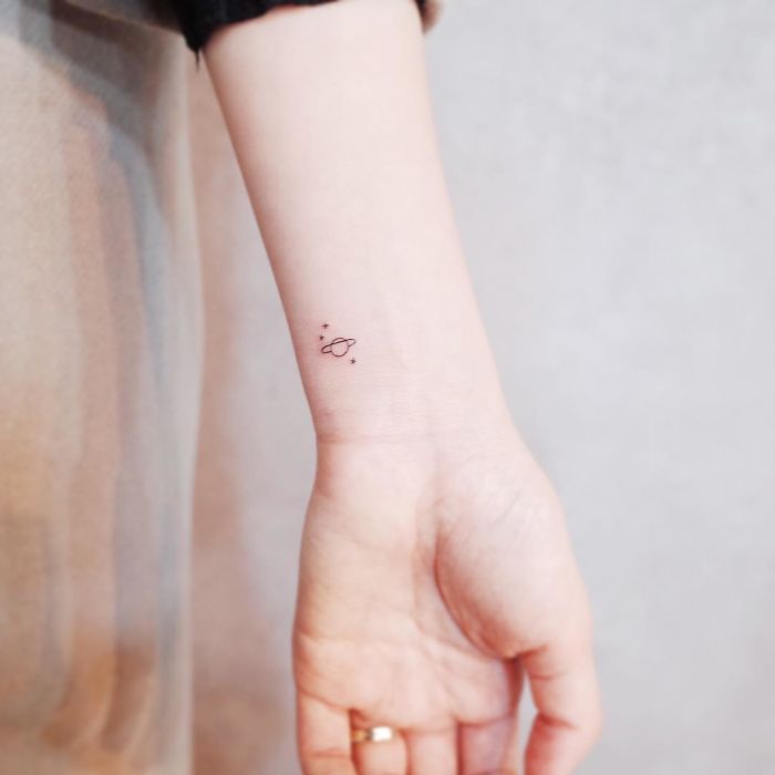 Simple Tattoo