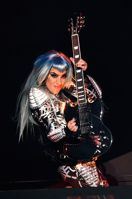 10 экстравагантных сценических образов Леди Гаги на шоу в Лас-Вегасе звездный стиль