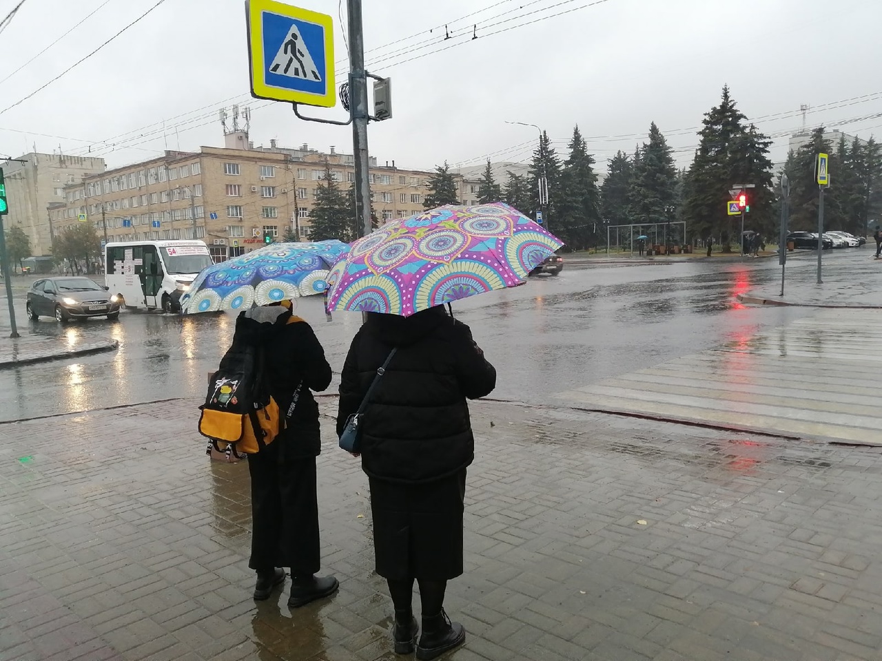 Осадки в челябинске. Дождливая погода. Штормовое предупреждение. Снег с дождем. Проливной дождь.