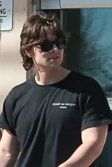 Повзрослевших сыновей Бритни Спирс заметили на публике Бритни, Спирс, опеки, Федерлайн, певицы, братьев, только, начала, публиковать, Сыновей, после, архивные, братьям, исполнилось, нежными, подписями, стали, навещать, меняться, алименты