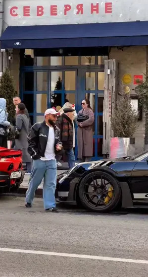 Миронова и Navai встретились после расставания: фото из машины рэпера