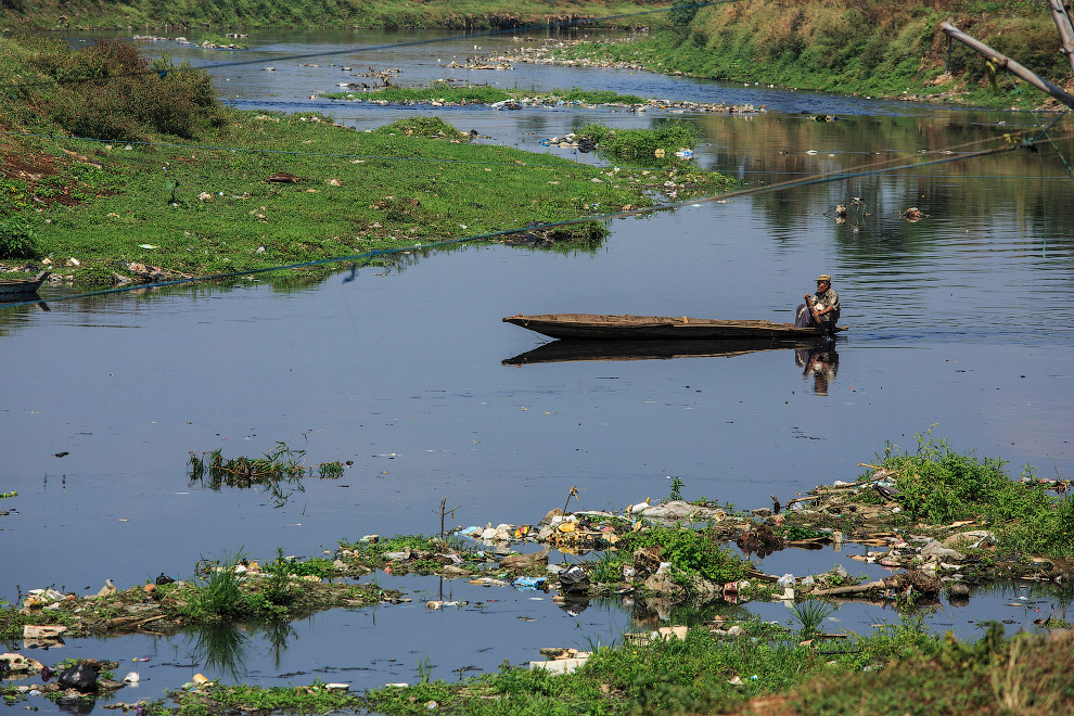 Читарум: как выглядит самая грязная река планеты