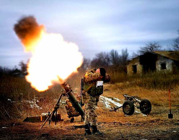 У Армии ДНР потери, позиции врага накрыли ответным огнём (+ВИДЕО) | Русская весна