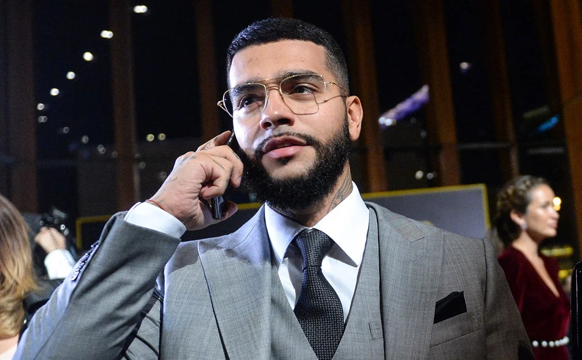 9 самых богатых знаменитостей России 9 самых богатых знаменитостей России Звезды