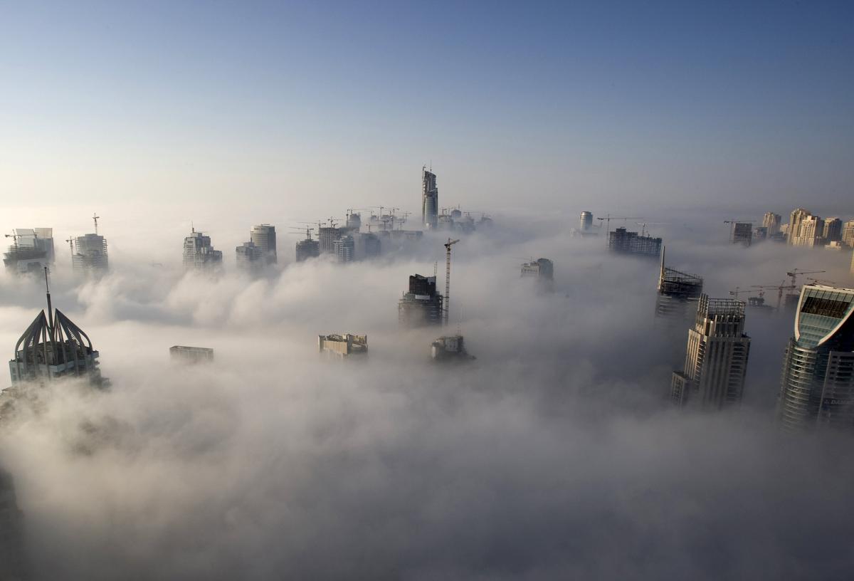 Головокружительные и завораживающие города в облаках