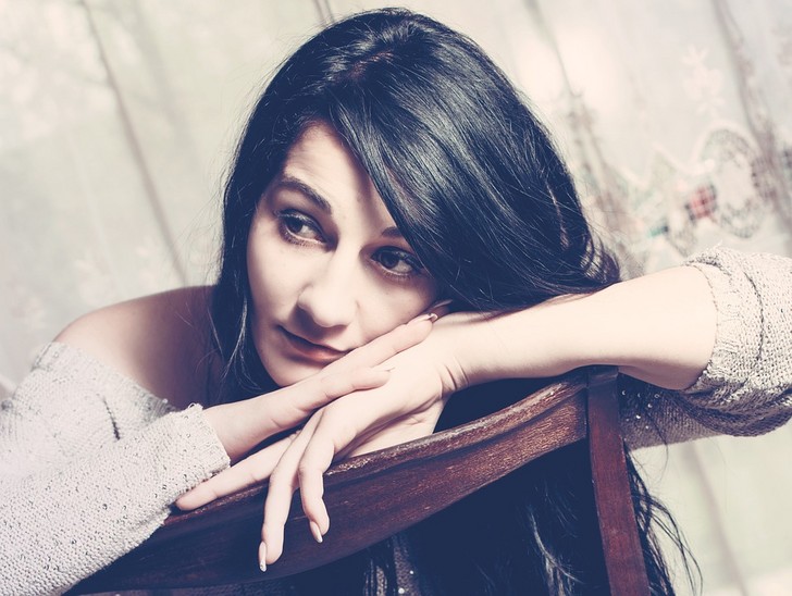 Решил расстаться после того как узнал всю правду о своей девушке