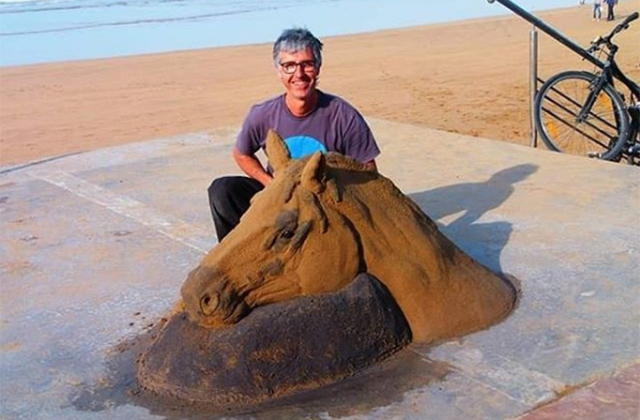 Песчаные монстры Песчаные монстры интересное,скульптуры из песка