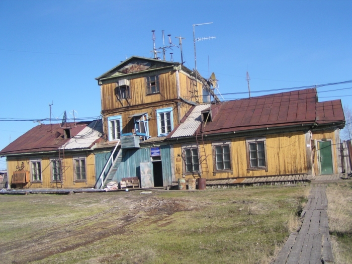 Страшно заходить в такой.