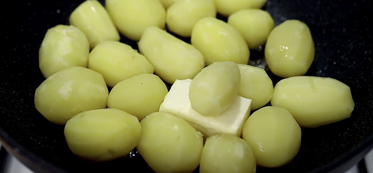 Доброго всем дня, уважаемые читатели моего канала!  Ну до чего же вкусная картошечка получилась! Теперь это мой любимый рецепт.-3