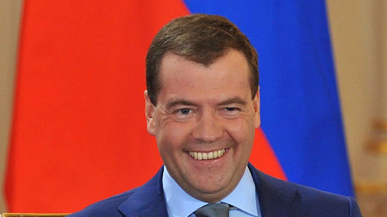 Медведев предложил отказаться от унизительного термина «импортозамещение»