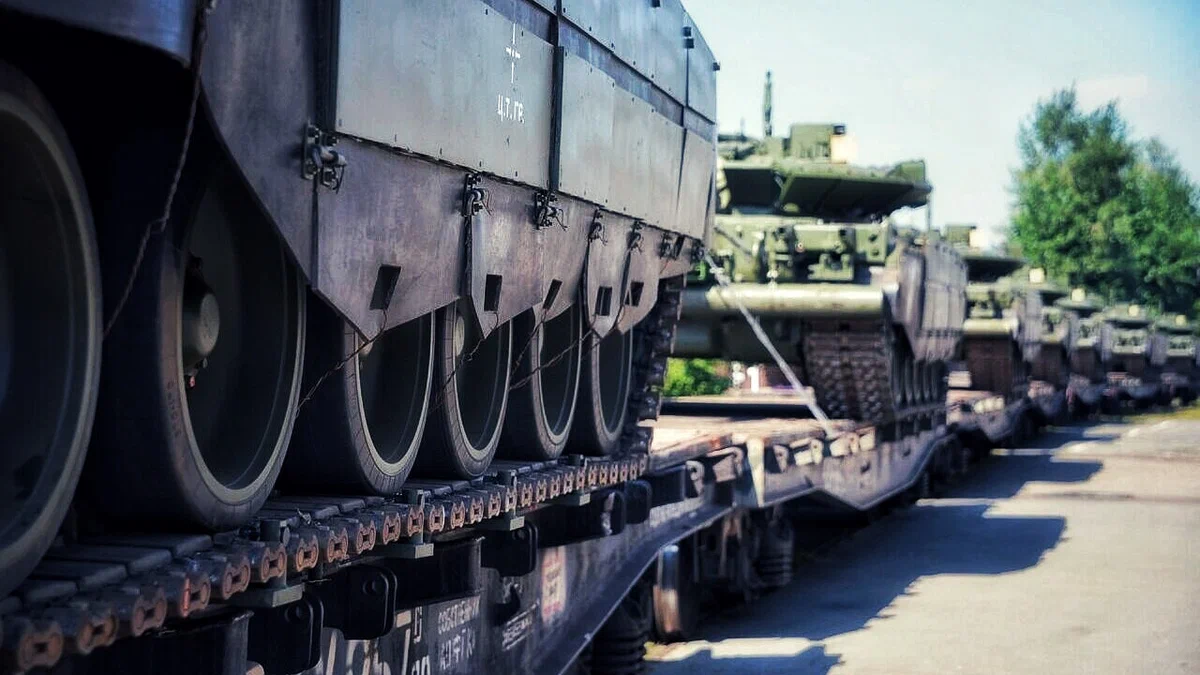 «Омсктрансмаш» жив! Завод досрочно поставил в войcкa партию новейших тaнков Т-80БВМ оружие,россия