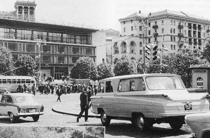 Несостоявшийся «Старт»: почему футуристичный микроавтобус не выехал на дороги СССР Несостоявшийся «Старт»: почему футуристичный микроавтобус не выехал на дороги СССР