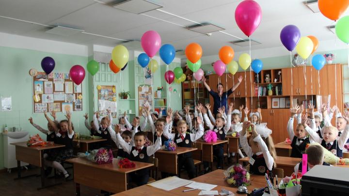 «Запомните этот день»: глава ДНР поздравил школьников с началом нового учебного года