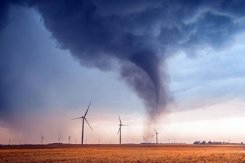 Deadly Storms Around the World 13