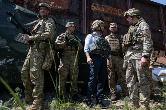 Продолжать войну по законам Госдепа