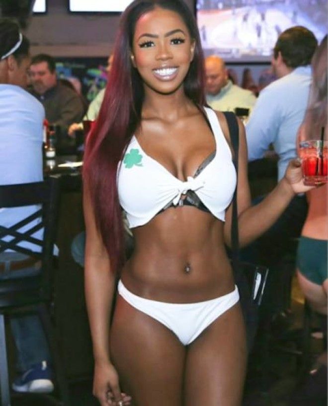 Beauties waitresses from sport bars Beauties waitresses from sport bars