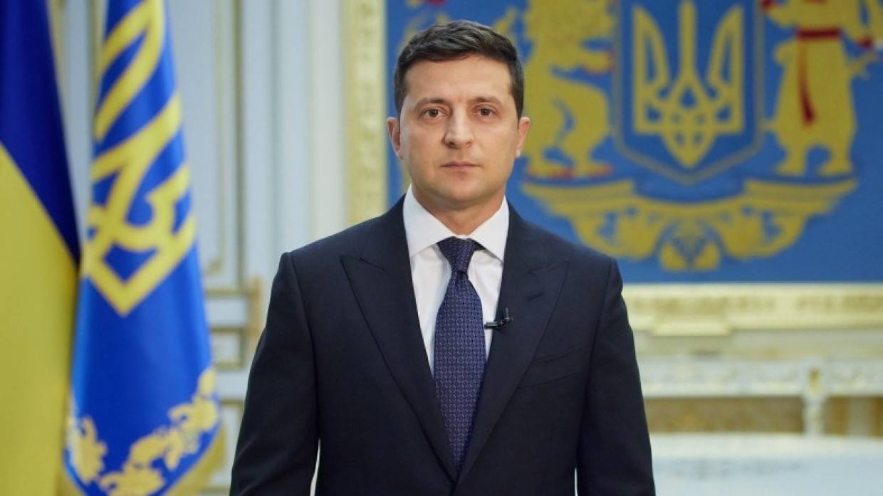 Зеленский заявил о готовности общаться с Путиным о статусе ЛДНР