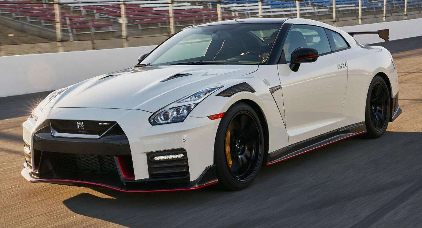 Новая модель Nissan GT-R может быть тесно связана с нынешним поколением Новая модель Nissan GT-R может быть тесно связана с нынешним поколением Автомобили