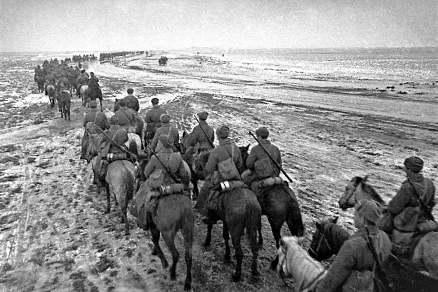 ​Марш советской кавалерии - Восьмой кавалерийский против восьмого авиационного | Warspot.ru