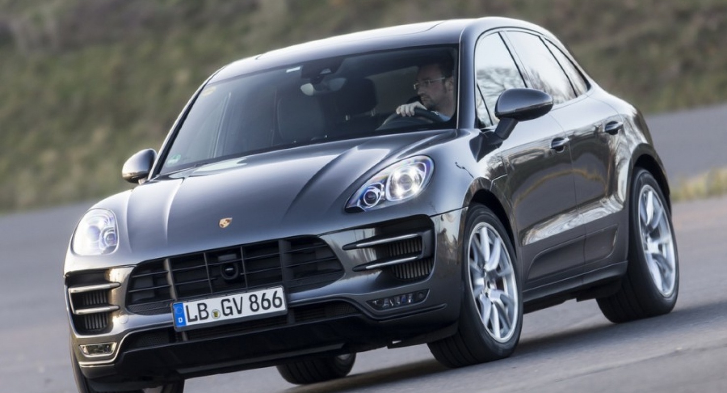 В Сети показали первые изображения кроссовера Porsche Macan нового поколения