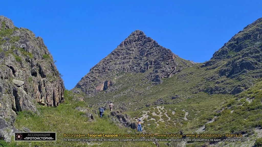 На Алтае обнаружена древняя пирамида.