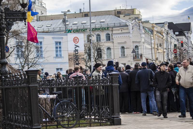 Записки Колорадского Таракана. Радиоактивная рыба как причина разумности украинцев украина