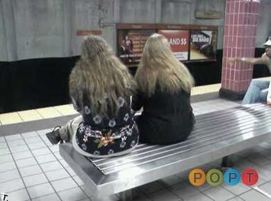 Люди в метро прикол (99 фото)