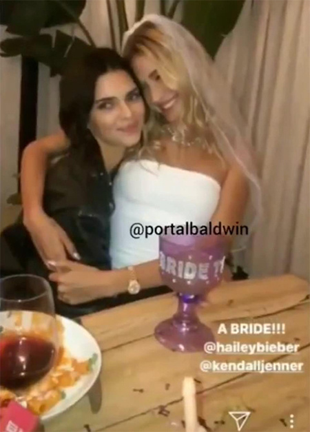 Свадьба не за горами: Хейли Болдуин собрала подруг на девичнике Свадьбы,Звездные свадьбы