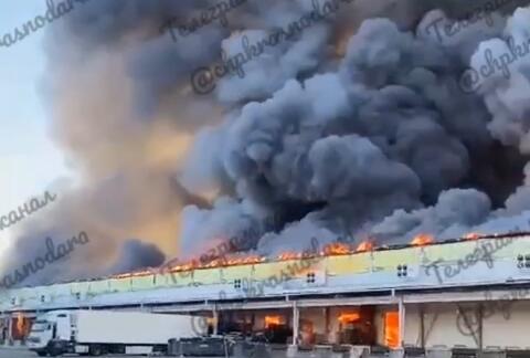 Спасатели рассказали о мощном пожаре в Краснодаре