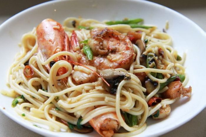 Ещё 12 правил поведения, которых стоит придерживаться нашим туристам за границей