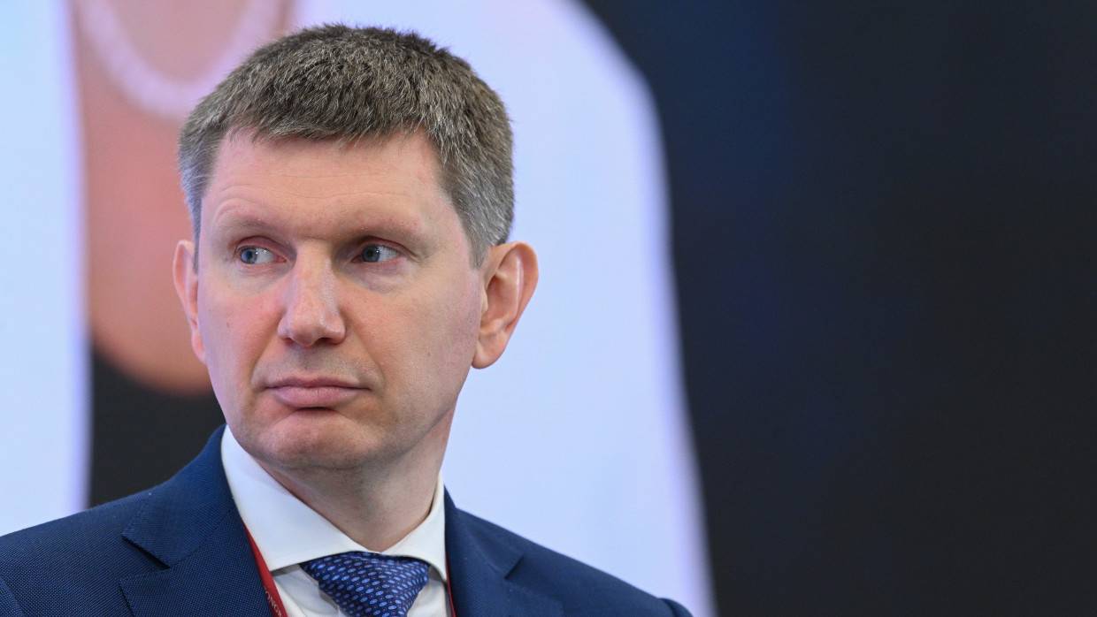 Нефтегазовые доходы РФ сверх нормы предложили возвращать в экономику