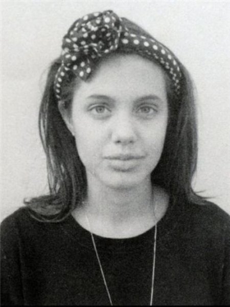 Анджелина Джоли (фотография 1989 года)