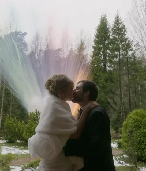 Песня от Лолиты, тост от Ларисы Гузеевой: как прошла свадьба дочери владельца 