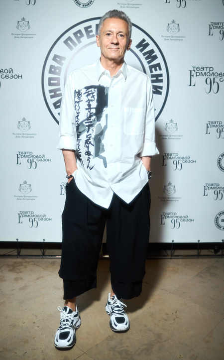 Паулина Андреева, Александр Петров, Стася Милославская и другие на премии в Москве Звезды,Красная дорожка