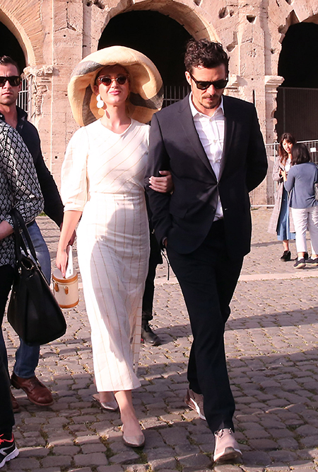 В гостях у Орландо Блума: экскурсия по "холостяцкому" дому актера, который он продает после помолвки с Кэти Перри В гостях у Орландо Блума: экскурсия по "холостяцкому" дому актера, который он продает после помолвки с Кэти Перри Стиль жизни