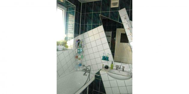 15 примеров ужасно непродуманного дизайна ванных комнат ванной, серии, Спасает, краны, виду…»«Кто, совсем, квартиру, говорил, использовать«Когда, можно, нормальные, смекалкаЧтобы, худеет, скажите, ваннуКтонибудь, перепрыгнуть, придётся, туалета, добраться, дизайнерам