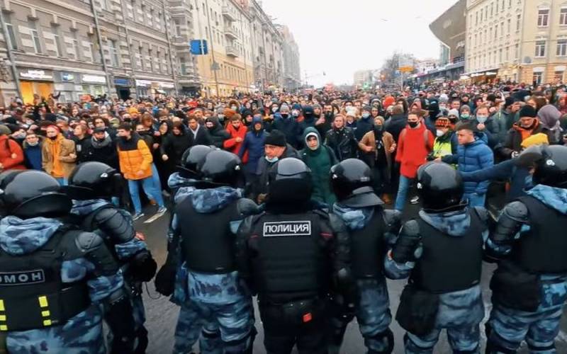 Польская пресса о митингах в России: Революции не будет Новости