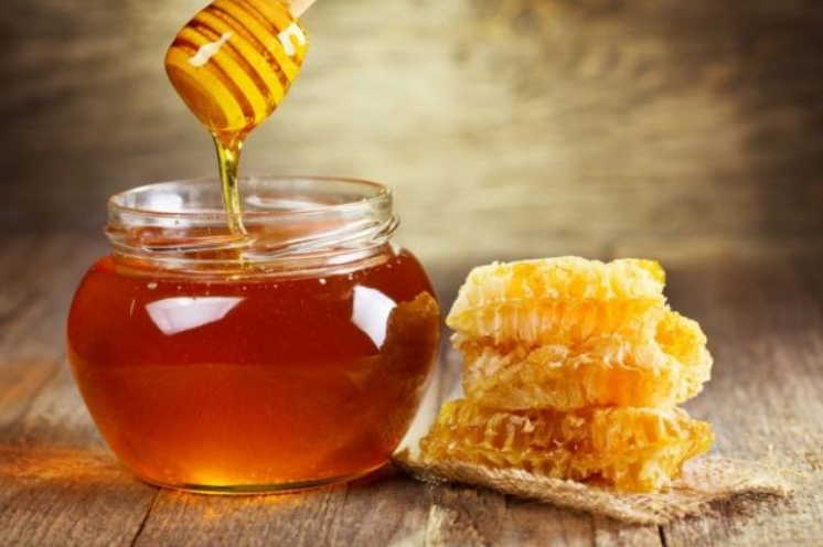 Сахарница с медом должна стоять на столе в каждой семье! Увидите, как изменятся ваши родные через год!