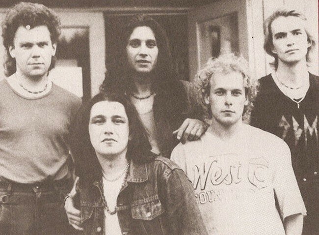 Голос за кадром: кто исполнял песни в знаменитых кинофильмах Гайдая Голос за кадром: кто исполнял песни в знаменитых кинофильмах Гайдая Звезды